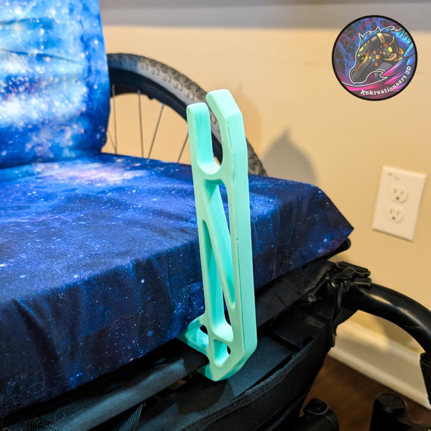 Wheelchair Grocery Bag Hook – Hands-Free Carrying Aid for Wheelchairs