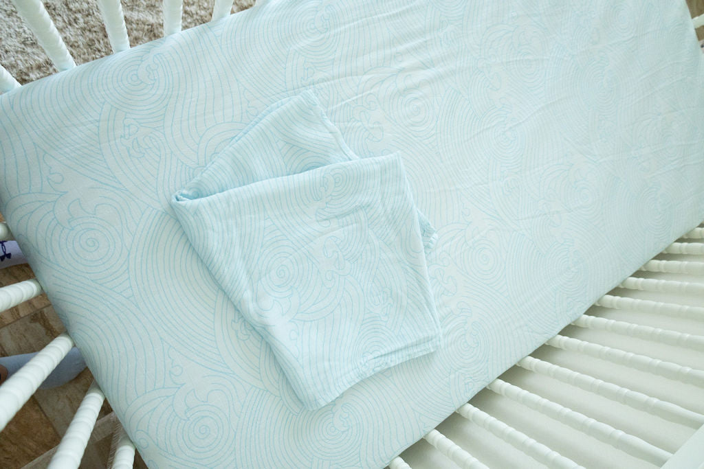 Organic Crashing Sea Waves Bamboo Cotton Blend Crib Sheet