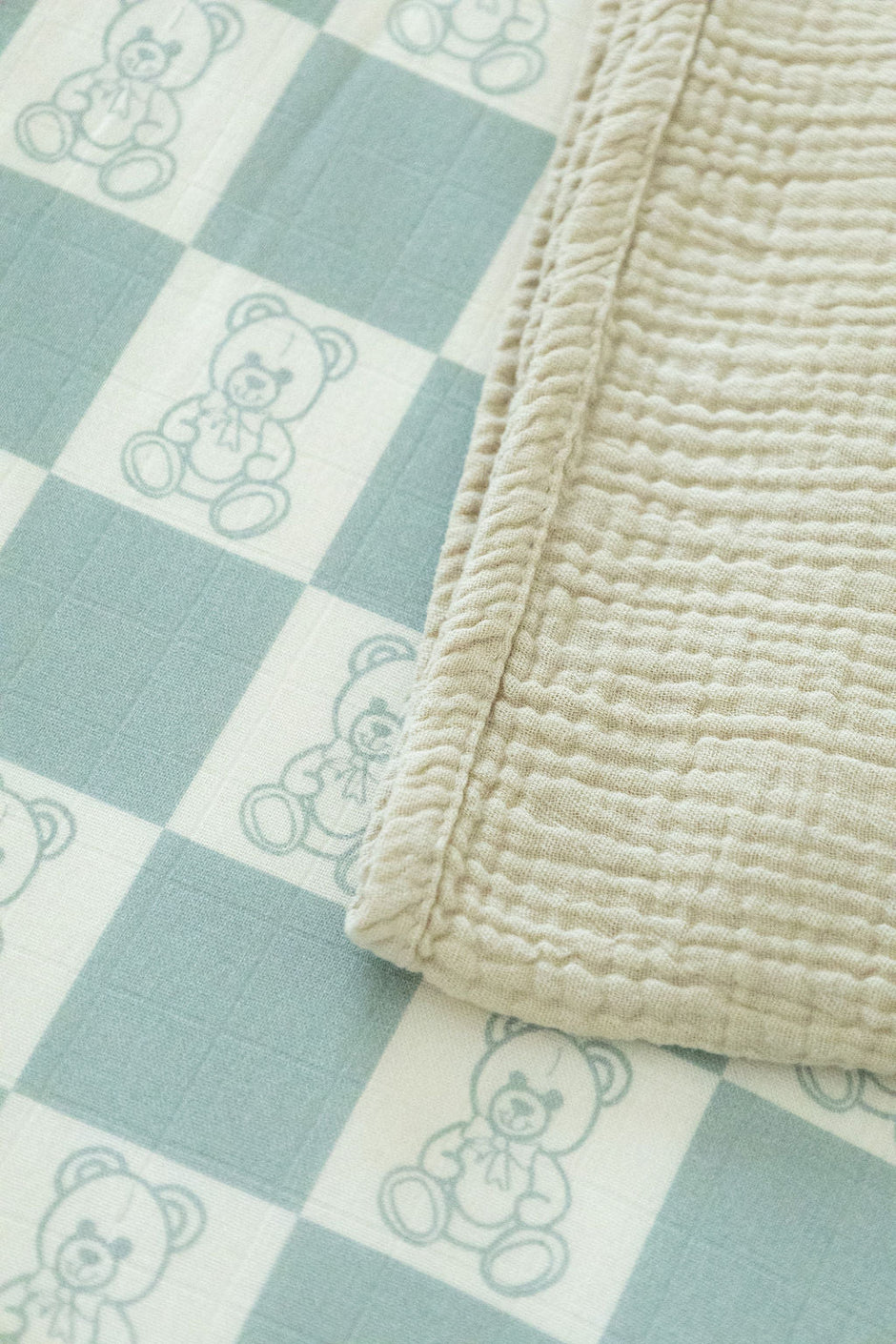 Organic Bamboo Cotton Muslin Crib Sheet in Checkered Bears