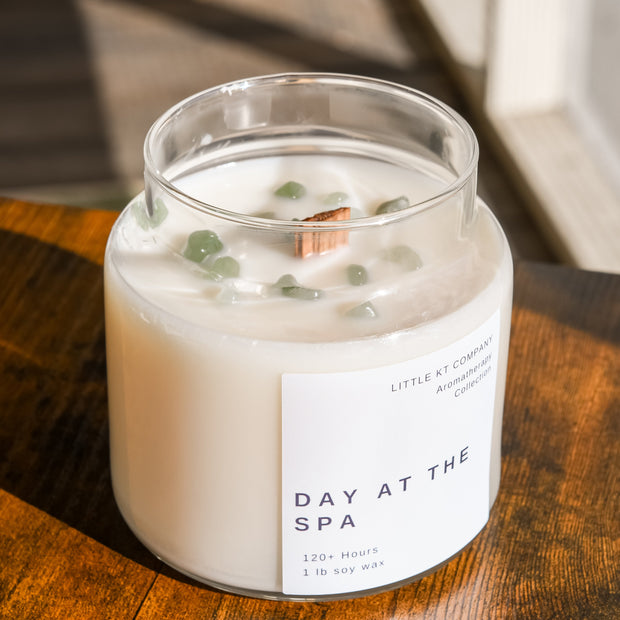 Day at the Spa – Wood Wick Aromatherapy Candle