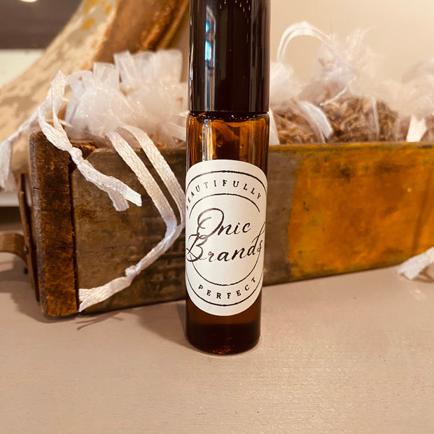 Onic Brands Aveum Renew: The Restorative Rollerball Eye Serum