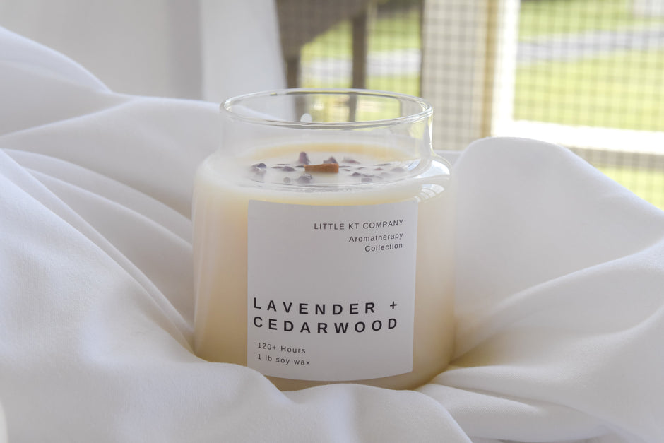 Lavender & Cedarwood Wood Wick Candle – Aromatherapy & Relaxation