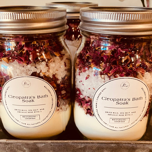 Onic Brands Cleopatra Bath Soak