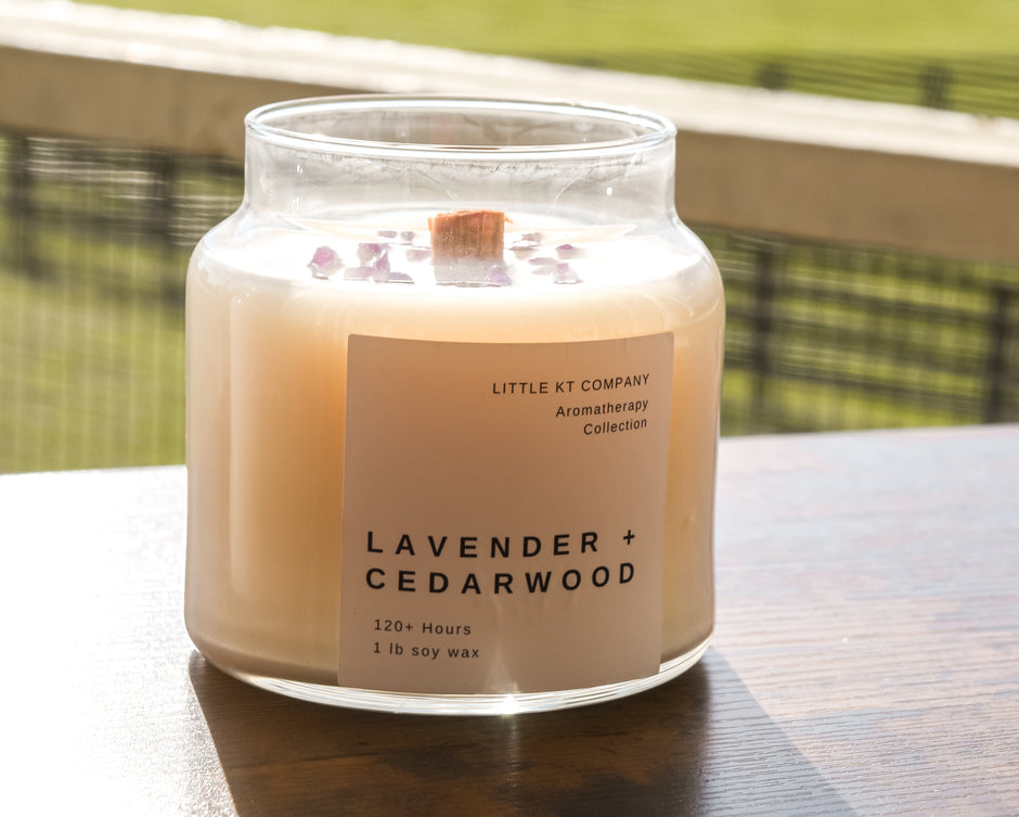 Lavender & Cedarwood Wood Wick Candle – Aromatherapy & Relaxation