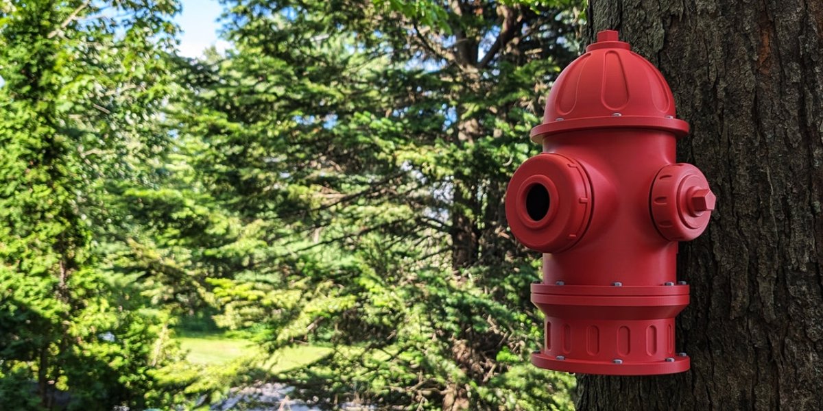 Fire Hydrant Birdhouse – A Unique Haven for Feathered Friends - Custom Crafting Alliance, LLC