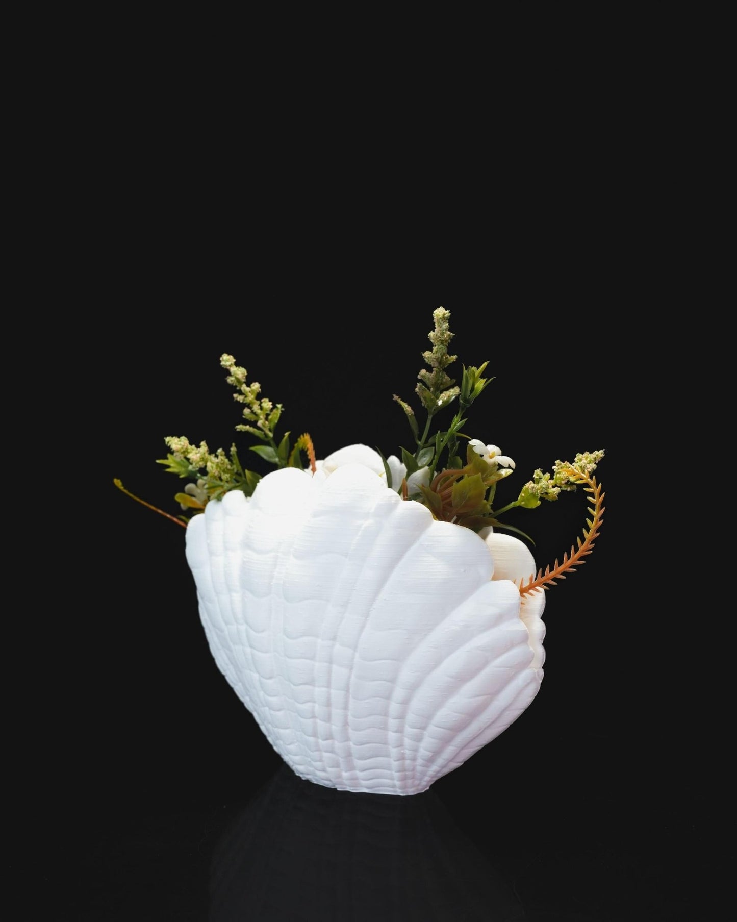 Shell Vase: Coastal Elegance for Your Home - Custom Crafting Alliance